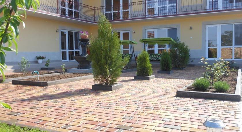 Гостиница Виола Саки